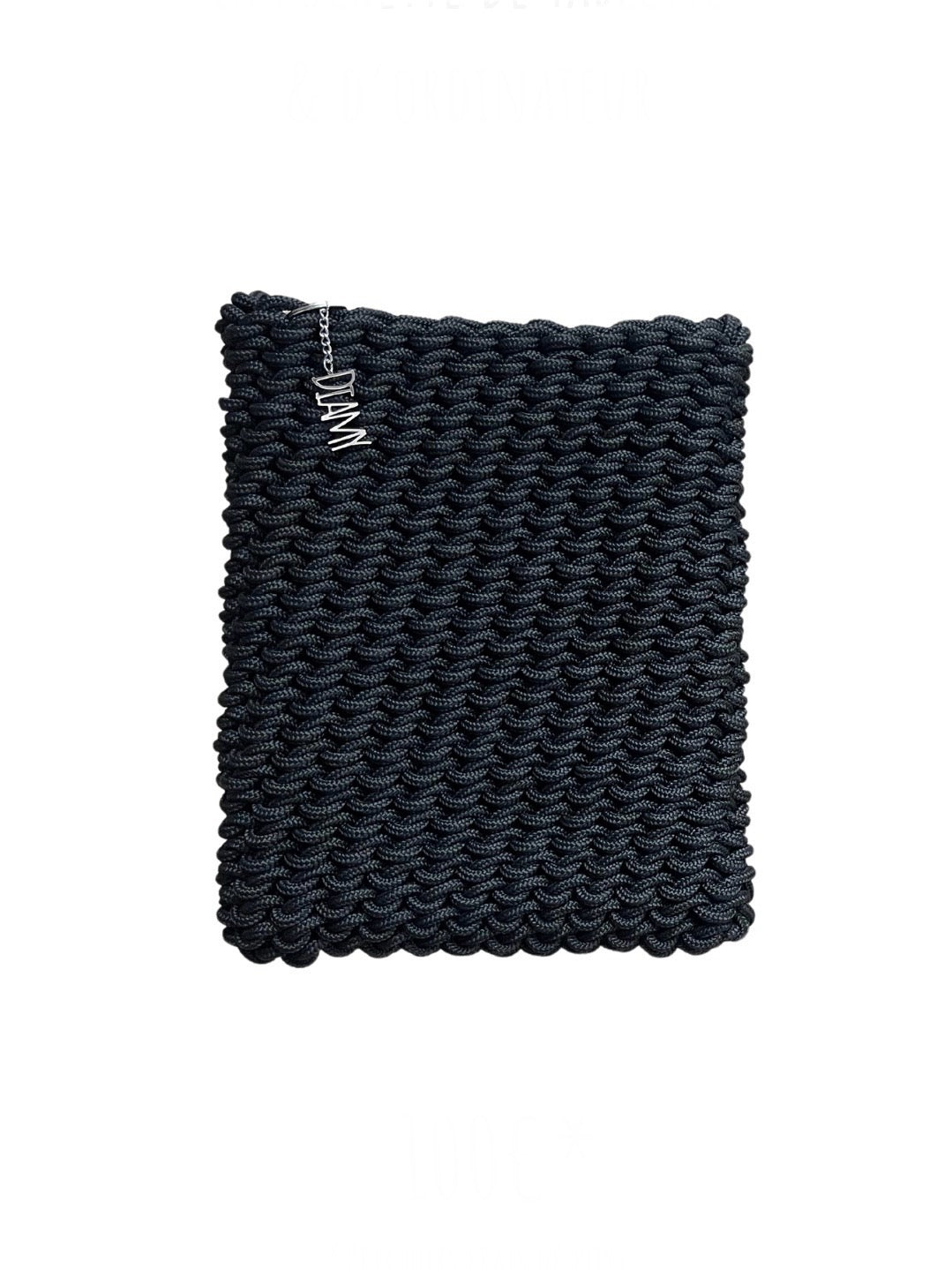 L’étui (tablette ou ordinateur)