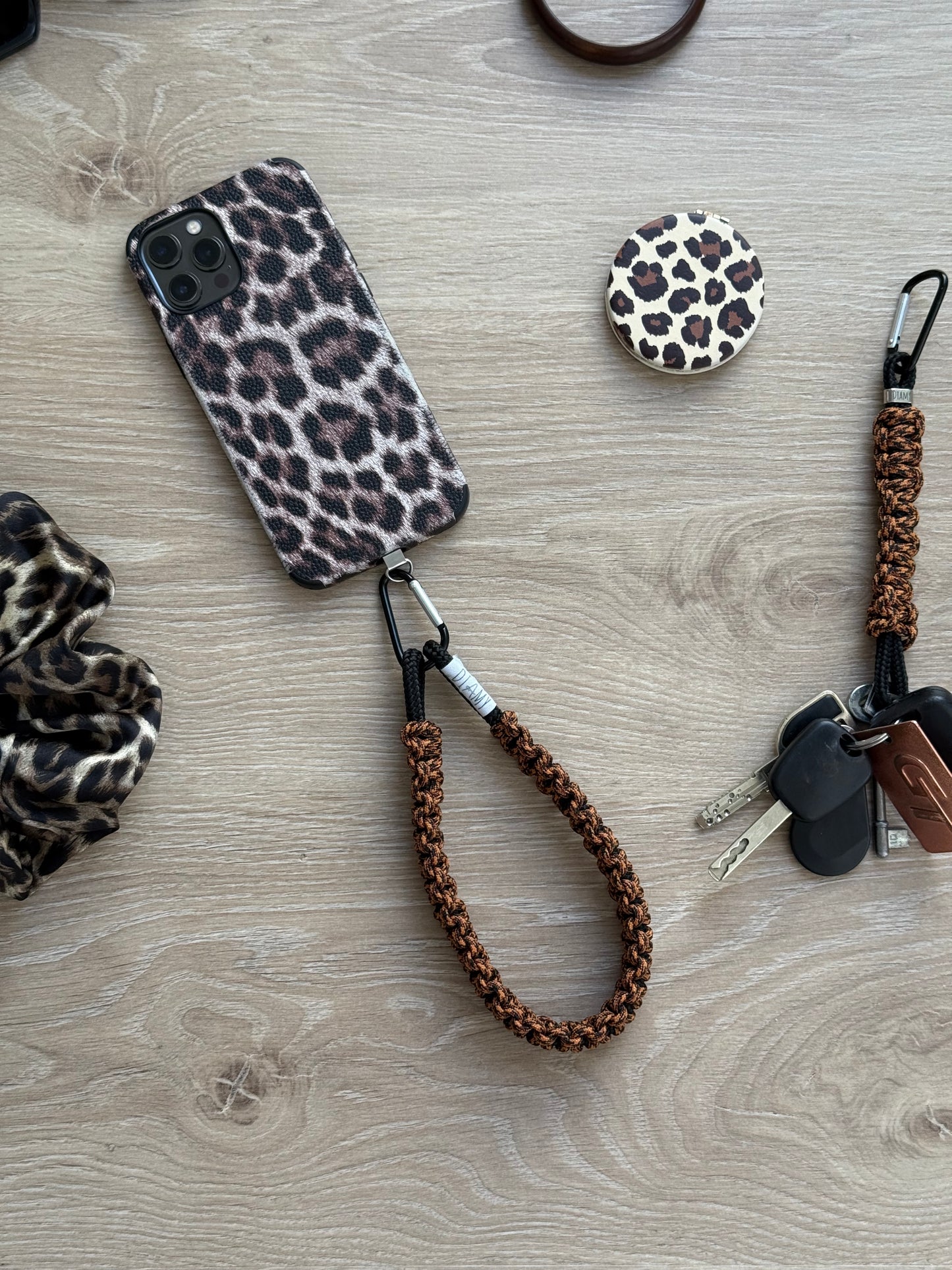 La dragonne de téléphone