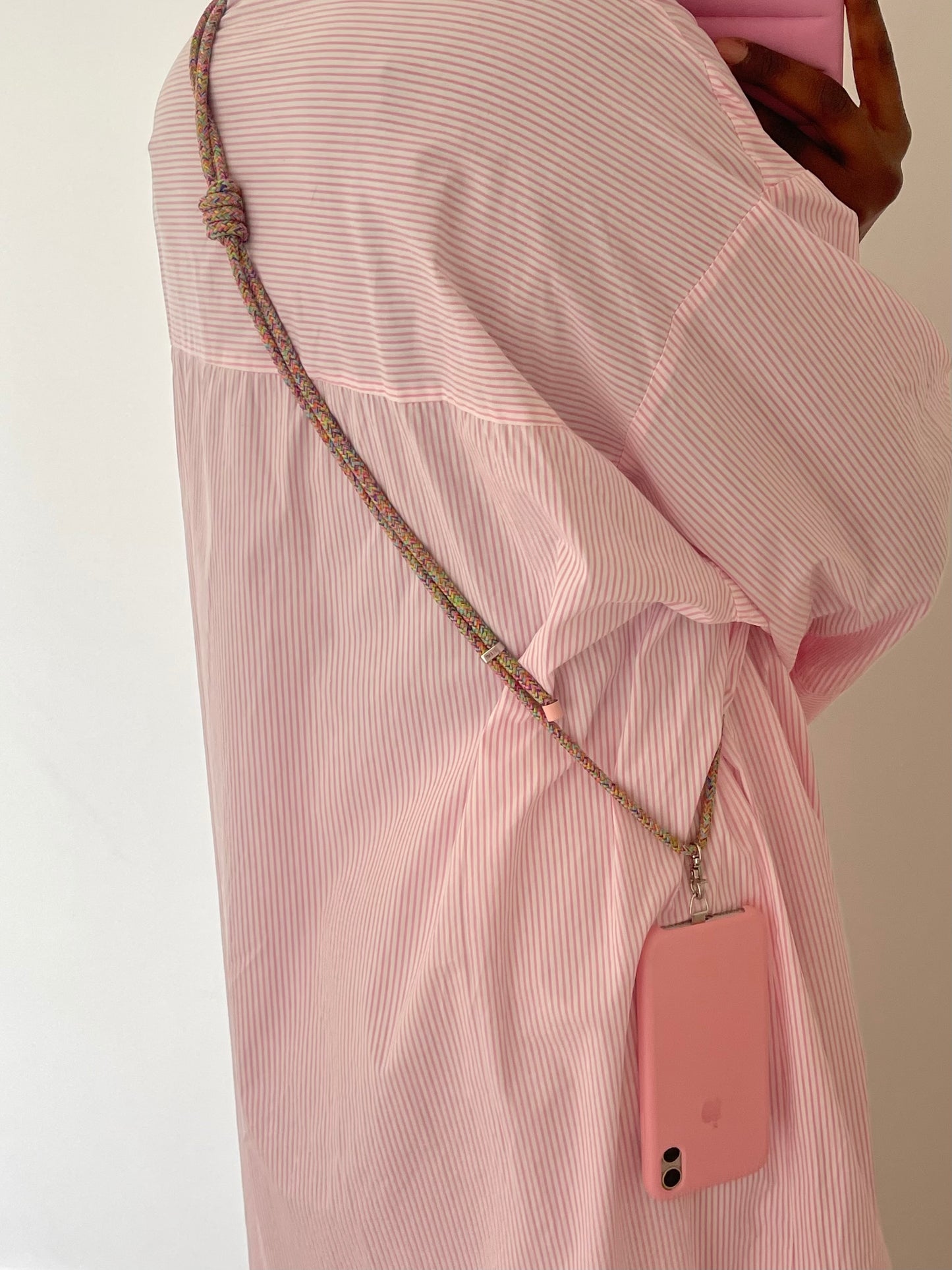 Le collier de téléphone