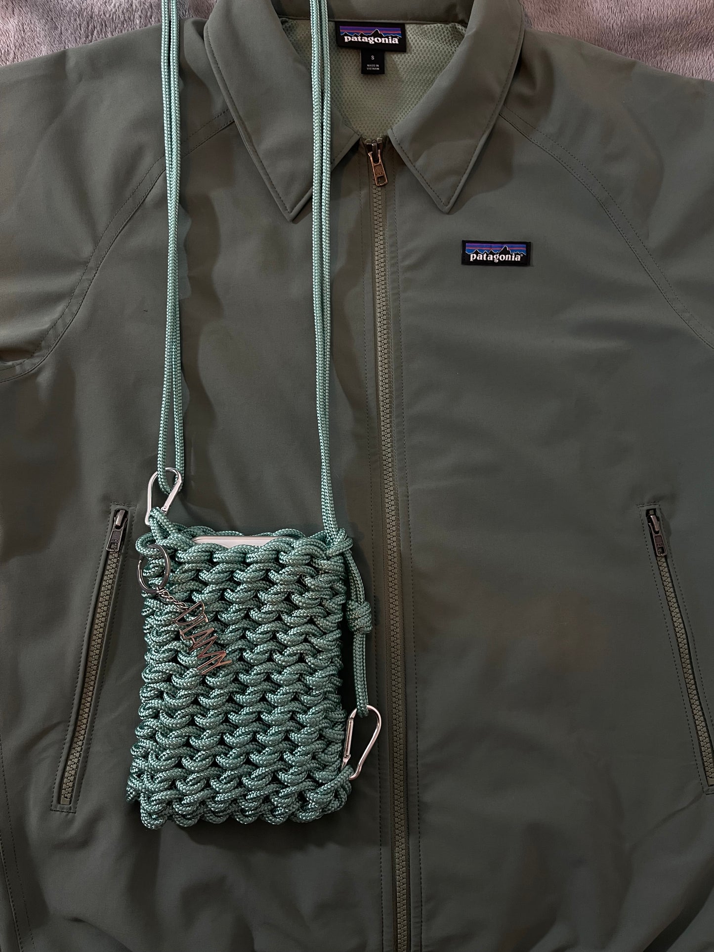 La pochette de téléphone